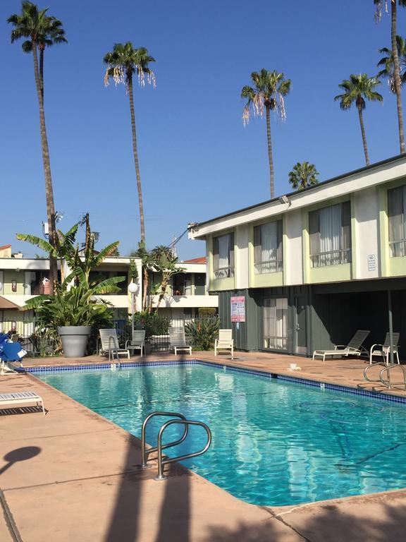 Vagabond Inn Los Angeles At Usc Экстерьер фото
