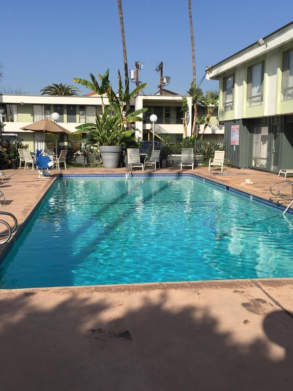 Vagabond Inn Los Angeles At Usc Экстерьер фото